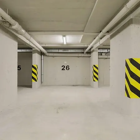 Deluxe 38 Baltycka 6 By Jantar